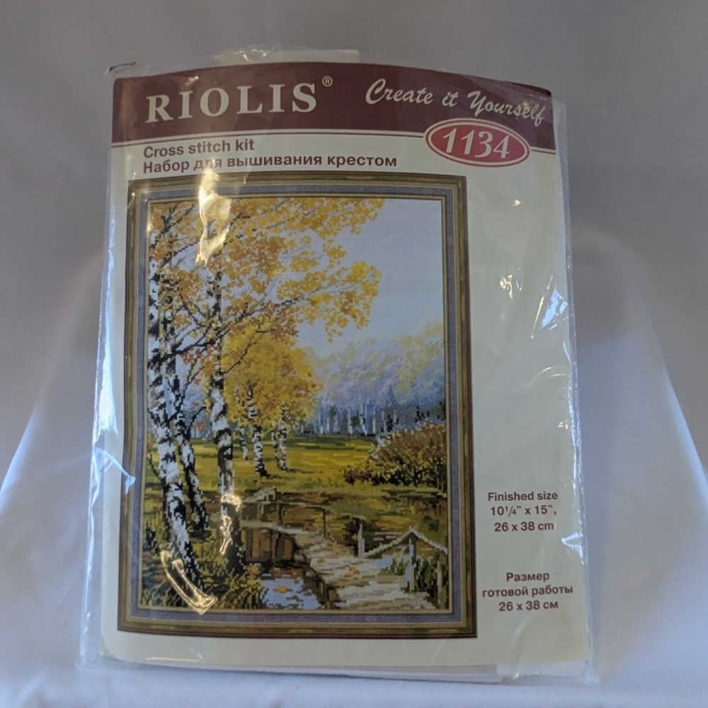 Riolis Cross Stitch Kit with Autumn Landscape